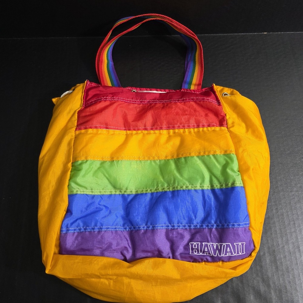 Vintage Victor HAWAII Rainbow Pride Plastic Lined‎ Nylon Tote Bag Made In Korea